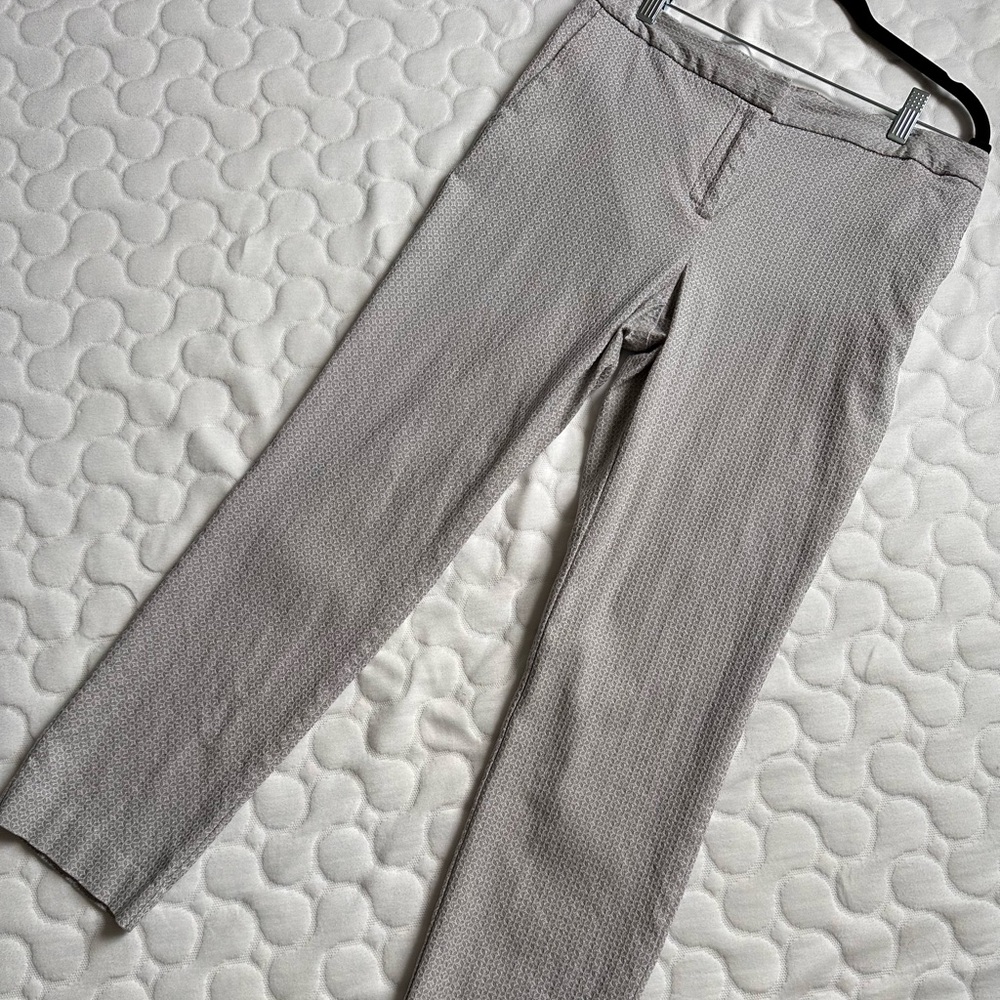Mario Serrani Women's Light Gray Patterned Trousers size 10